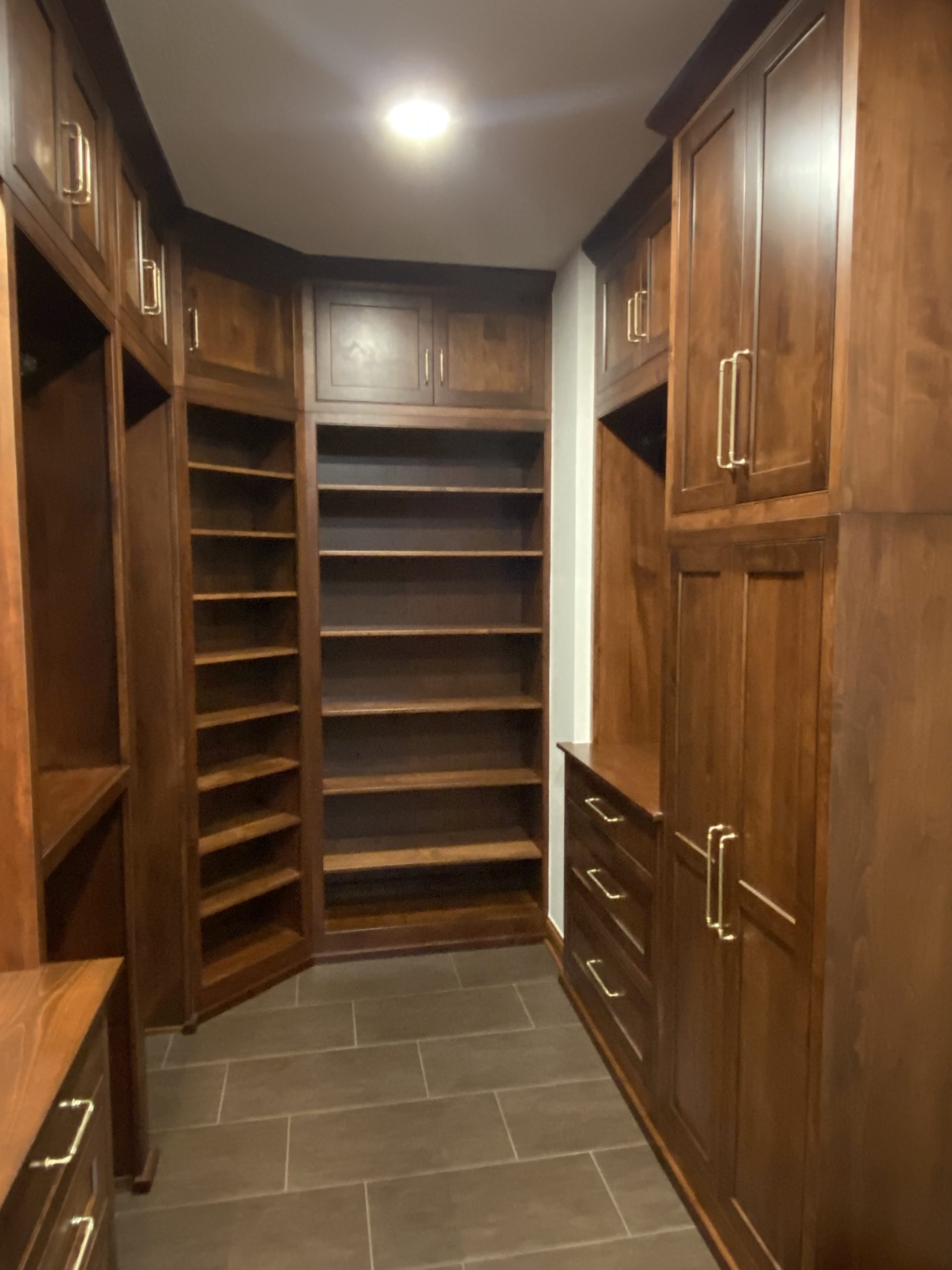 Larry - Runyan Closet